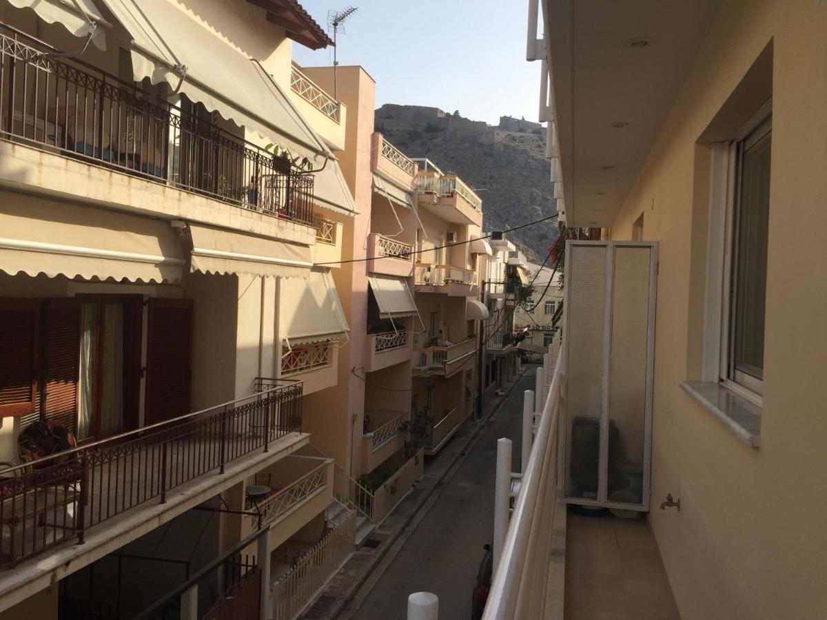 Open Concept 1 Bedroom Appartement *
